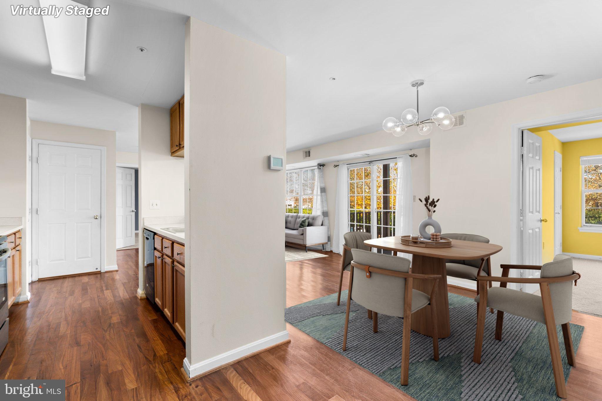 LAKE POINTE AT TOWN CENTER - Residential