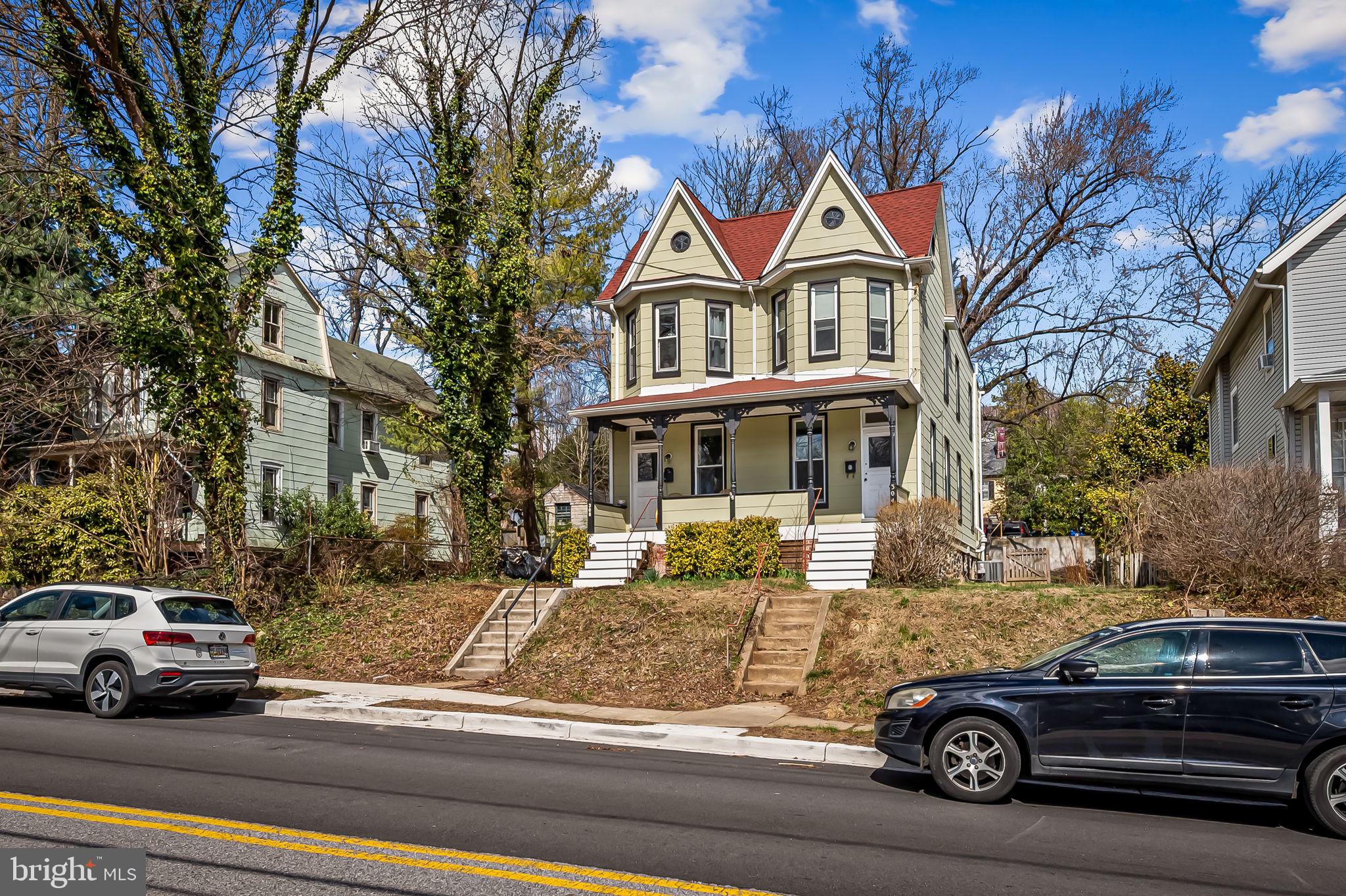 ROLAND PARK - Residential