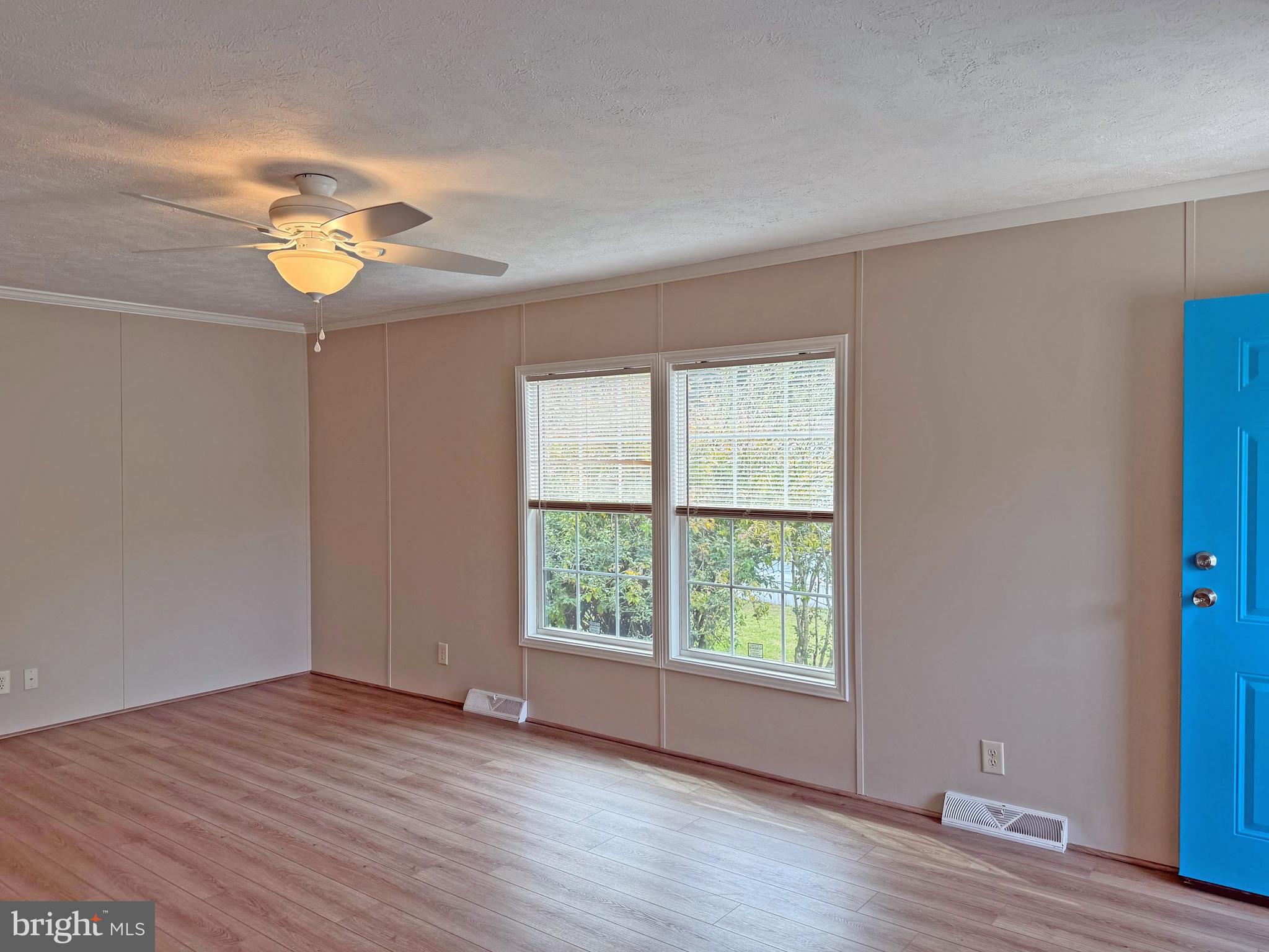WHISPERING PINE MHP - Residential