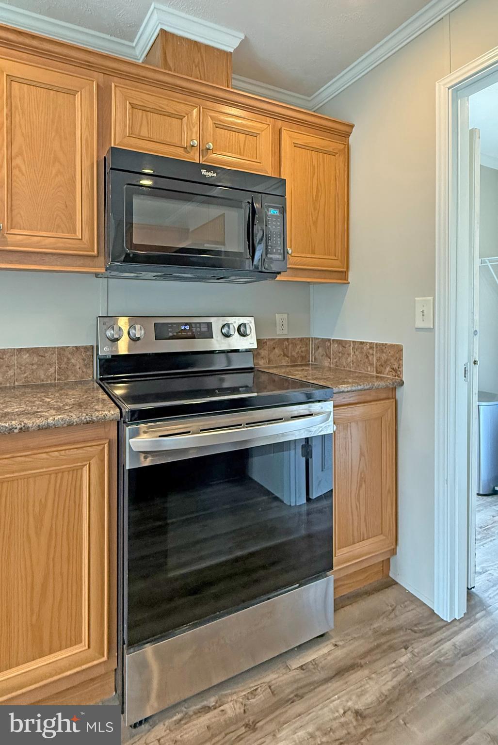 WHISPERING PINE MHP - Residential
