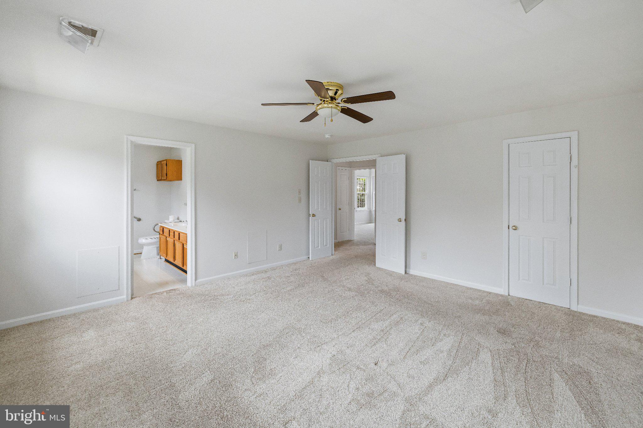 MONTGOMERY VILLAGE - Residential
