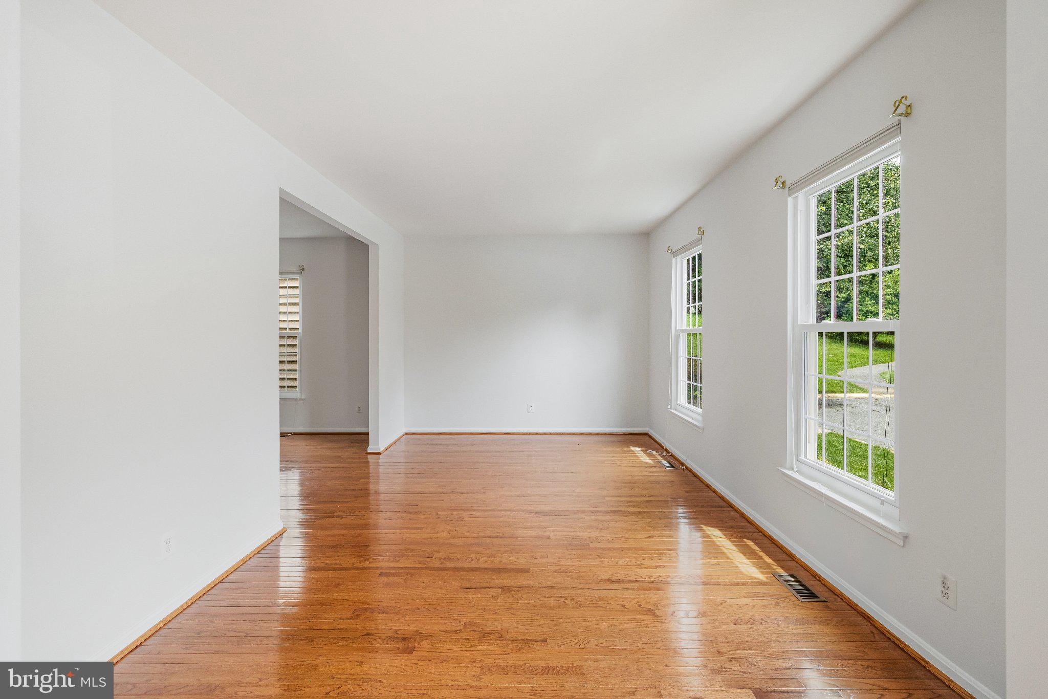 MONTGOMERY VILLAGE - Residential