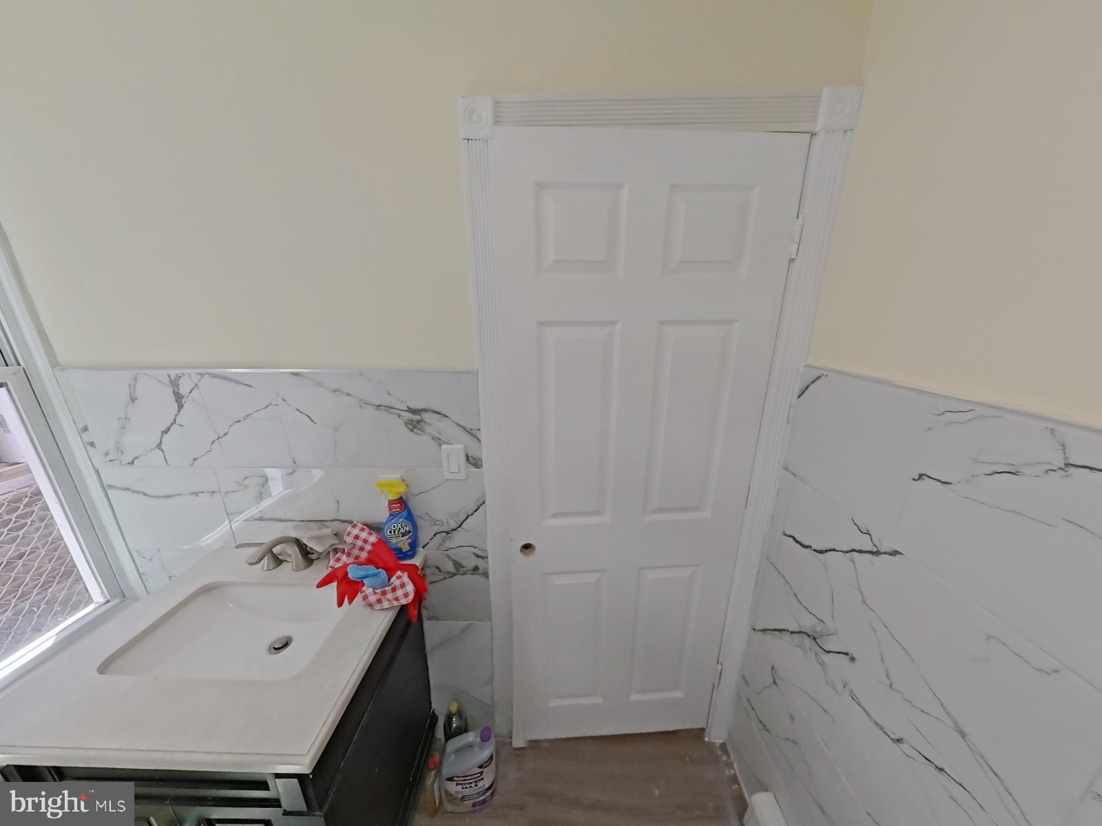 OAK LANE - Residential