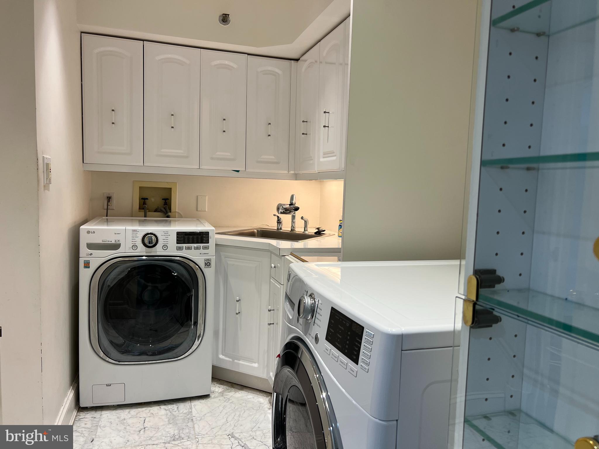 FRIENDSHIP HEIGHTS - Residential