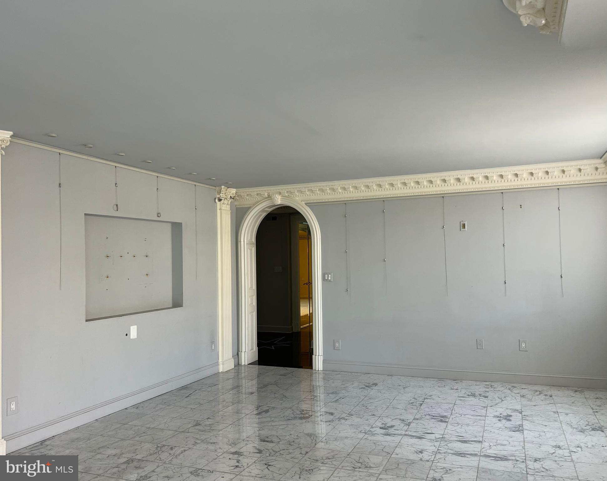 FRIENDSHIP HEIGHTS - Residential