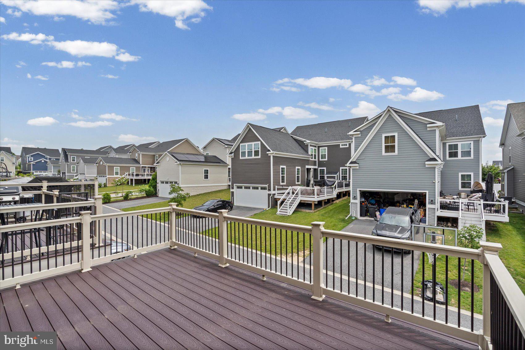 GREENLEIGH AT CROSSROADS - Residential