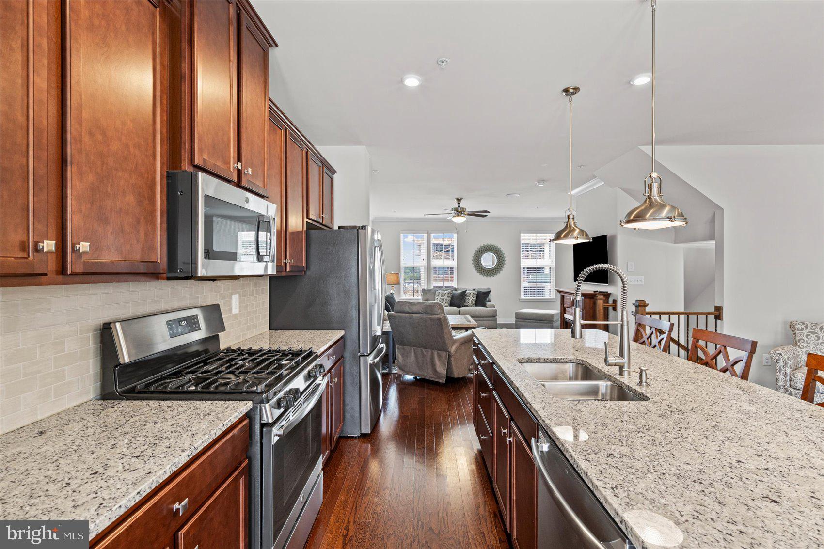GREENLEIGH AT CROSSROADS - Residential