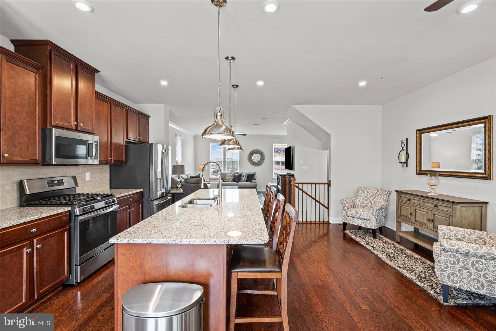 GREENLEIGH AT CROSSROADS - Residential