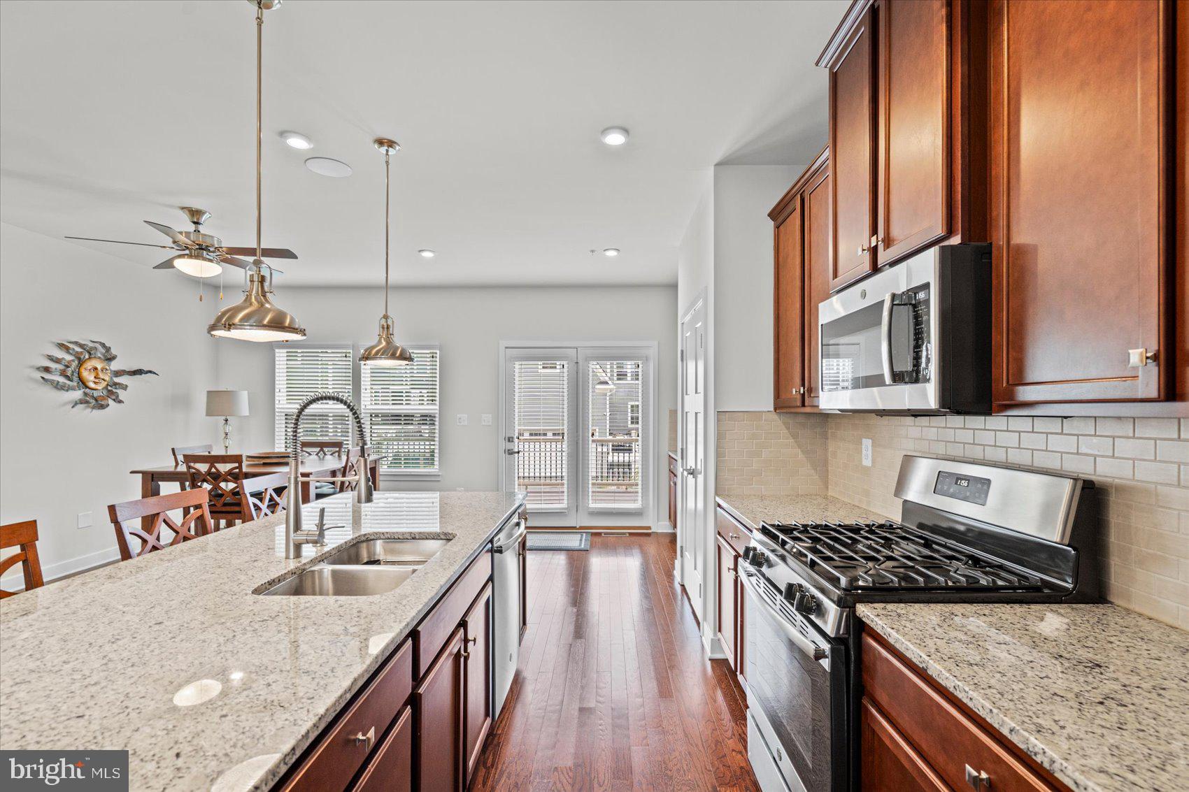 GREENLEIGH AT CROSSROADS - Residential