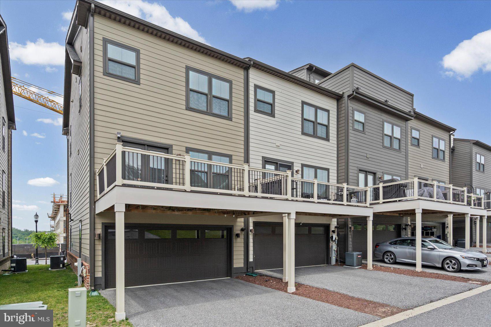 GREENLEIGH AT CROSSROADS - Residential