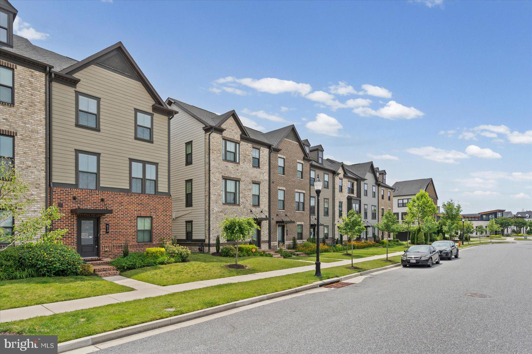 GREENLEIGH AT CROSSROADS - Residential