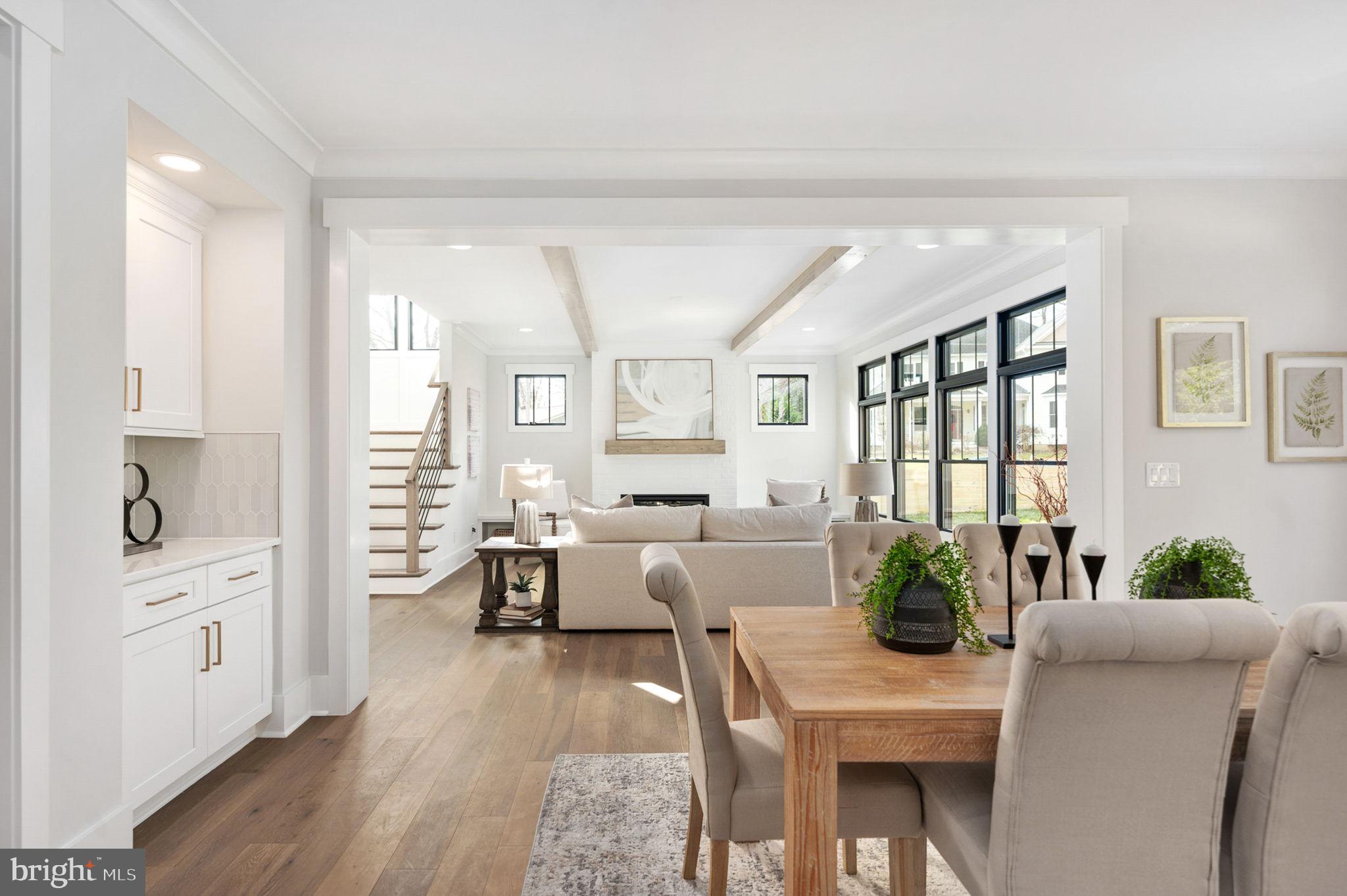 VIENNA WOODS - Residential