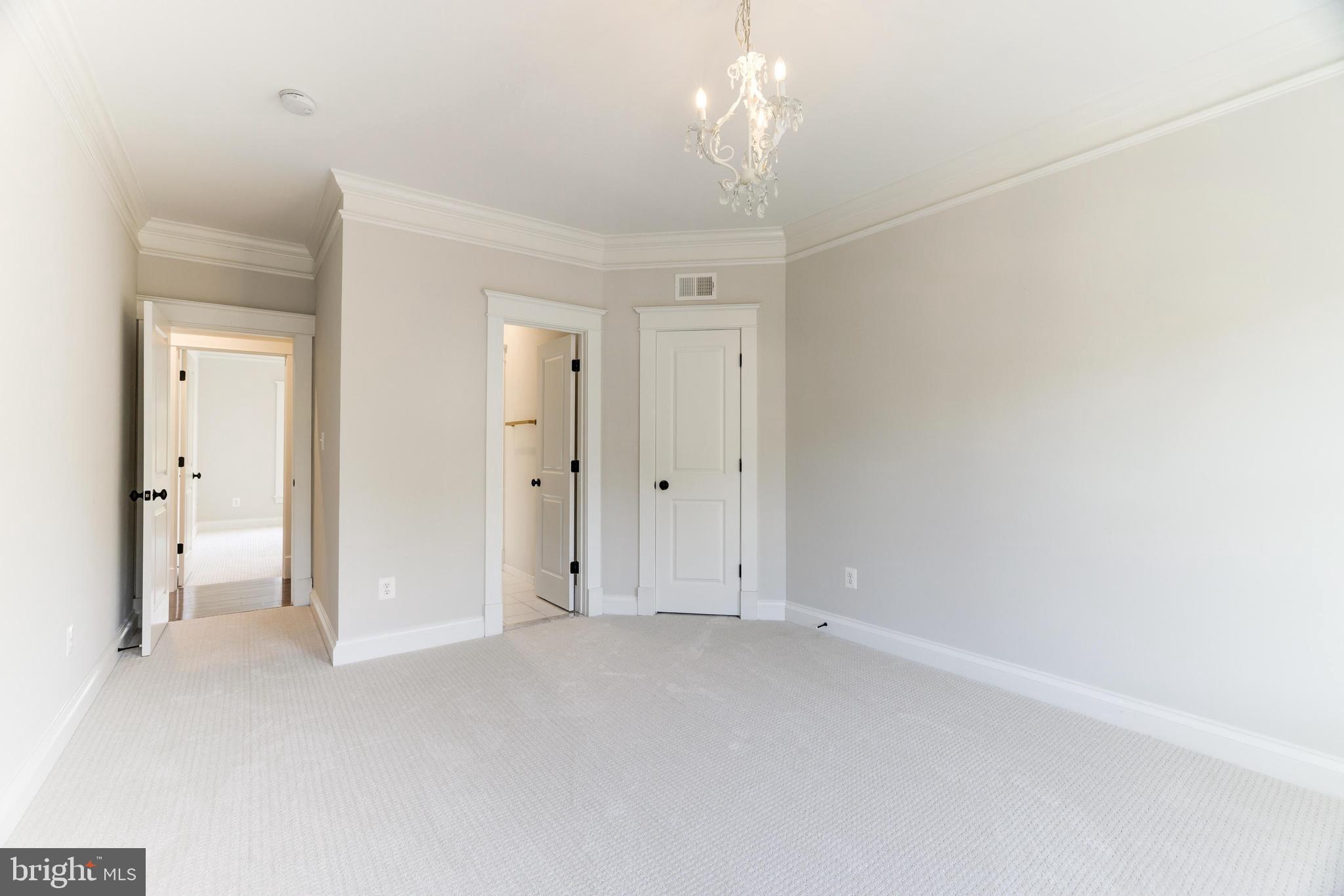 DONALDSON RUN - Residential