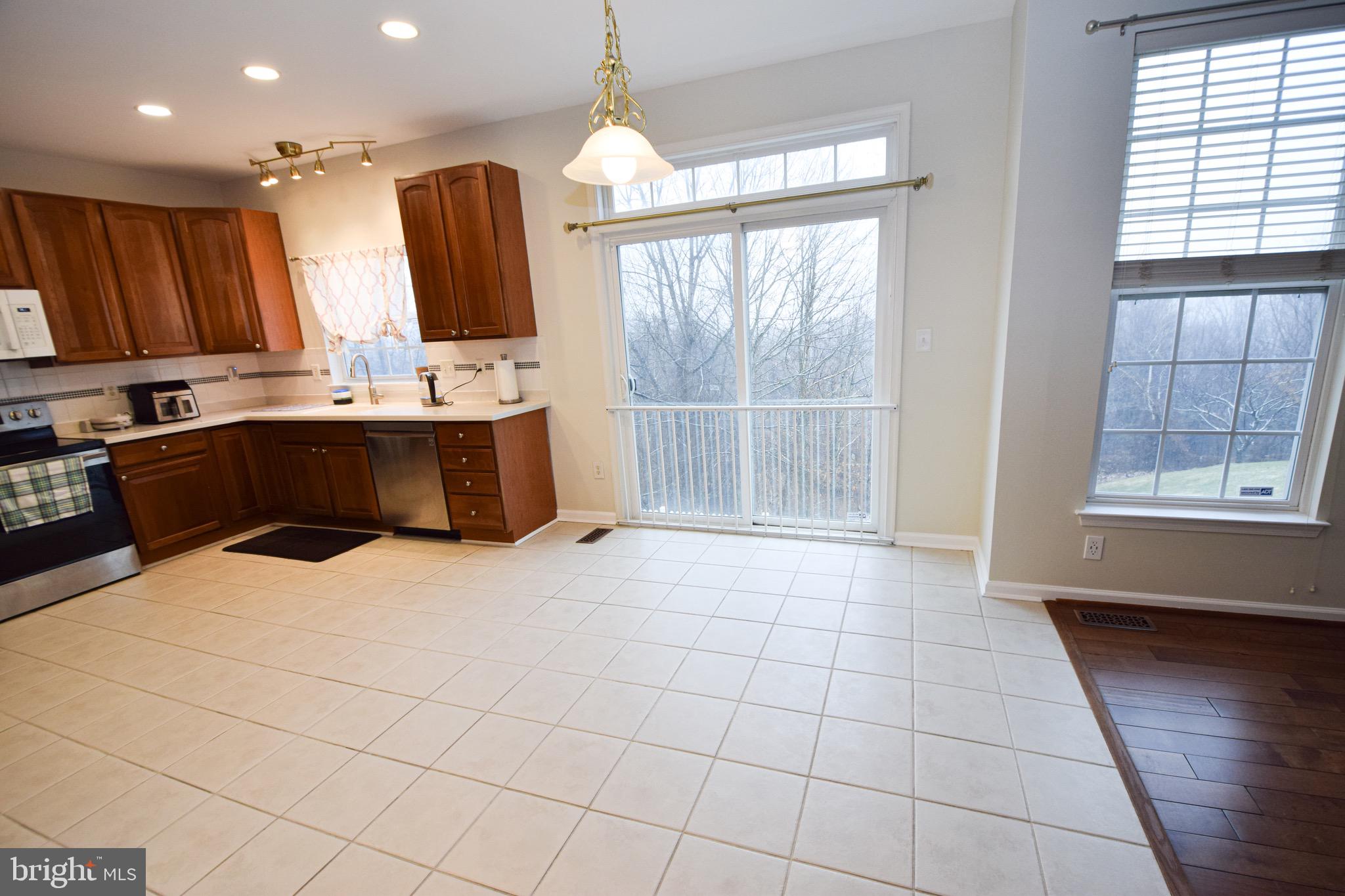 WHITE MARSH - Residential