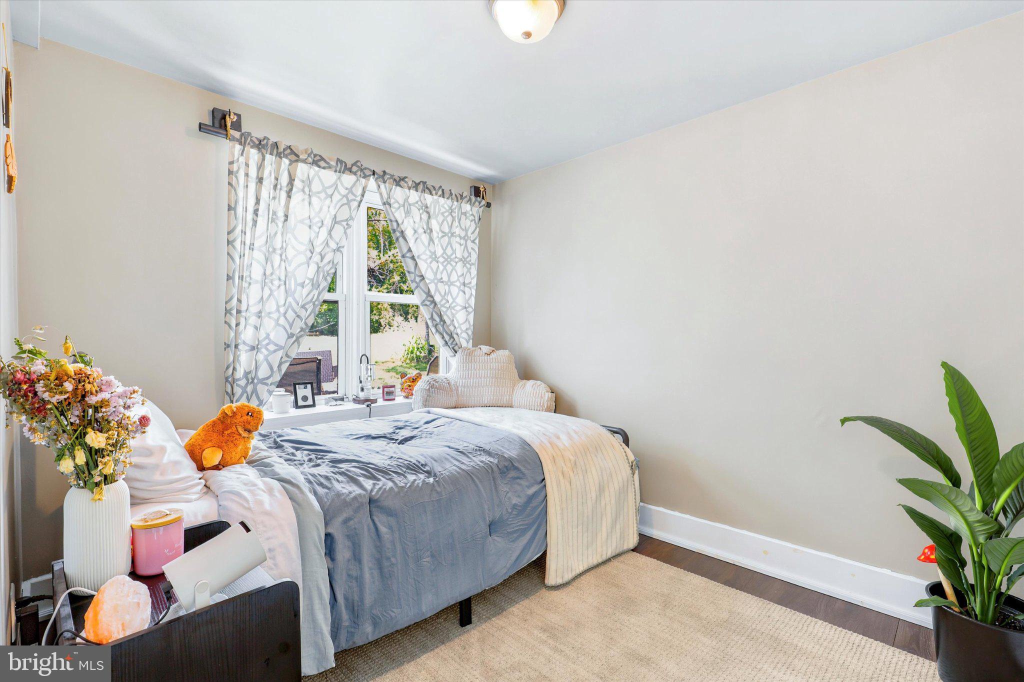 NORRITON EAST - Residential