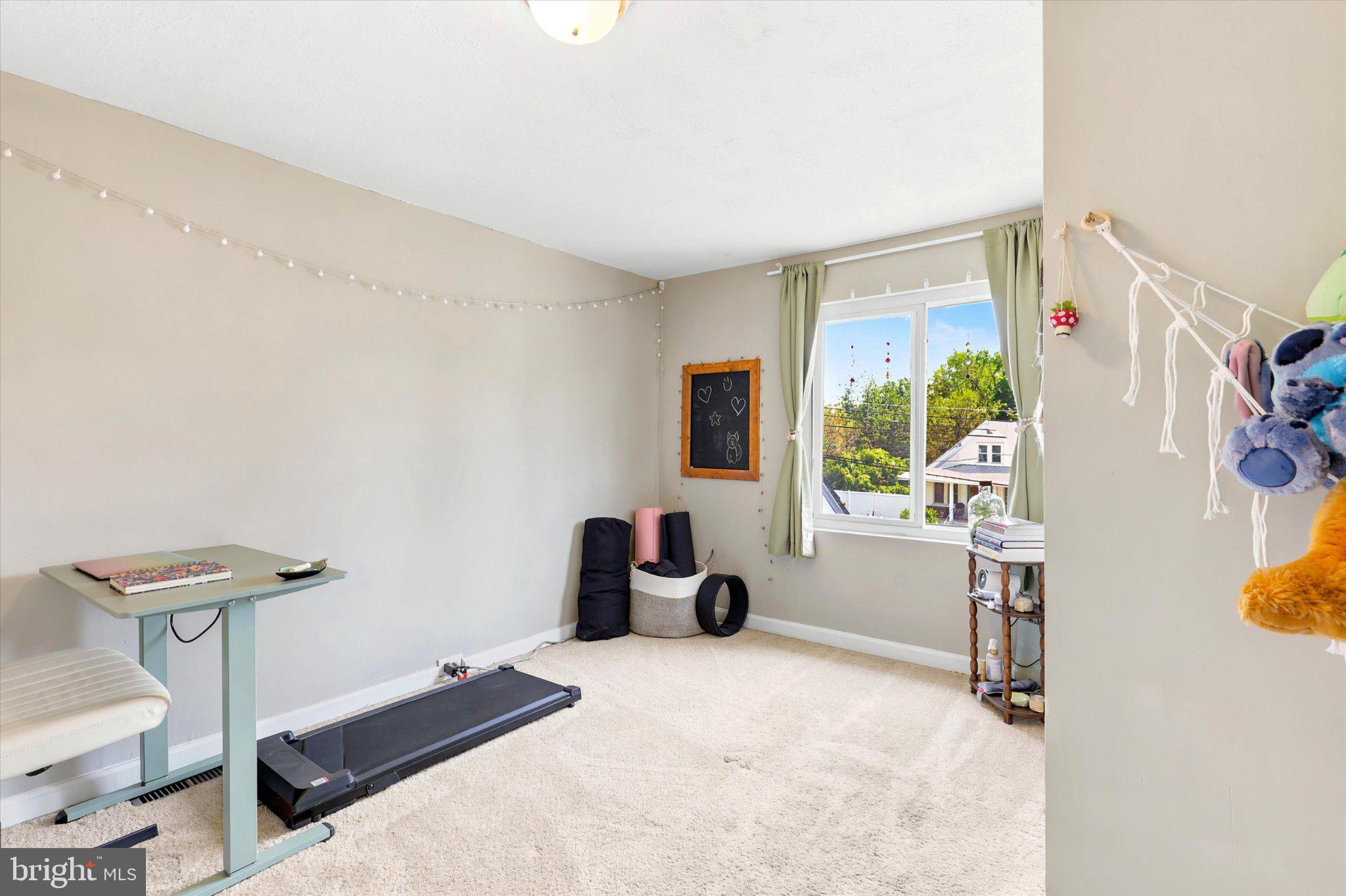 NORRITON EAST - Residential