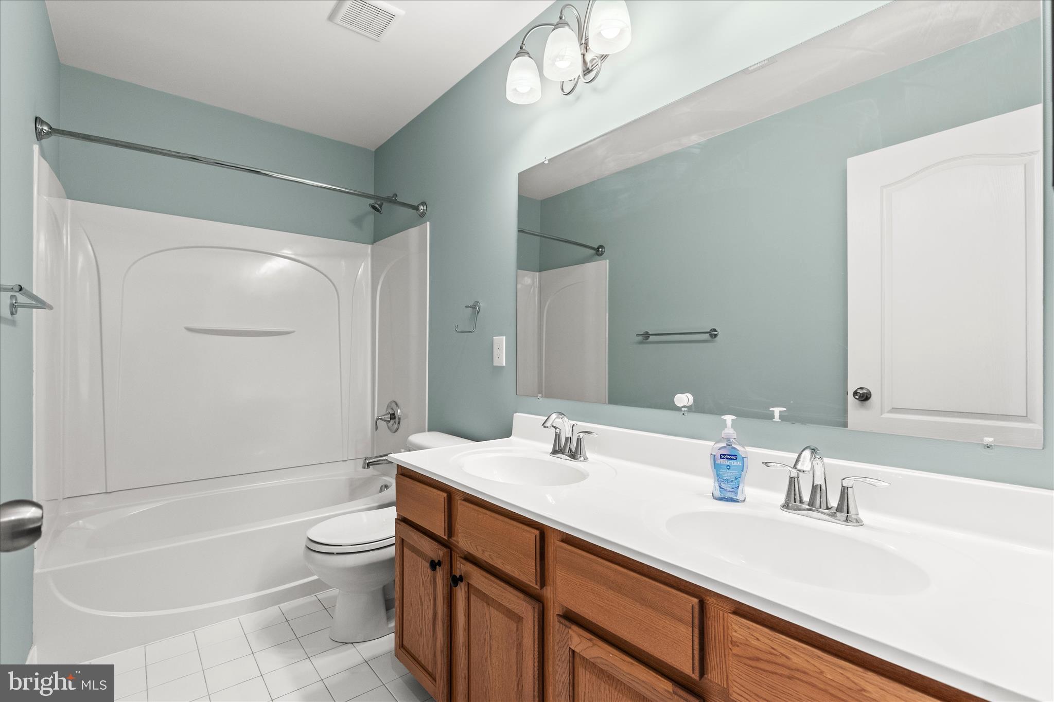 RUSSETT FARMS - Residential