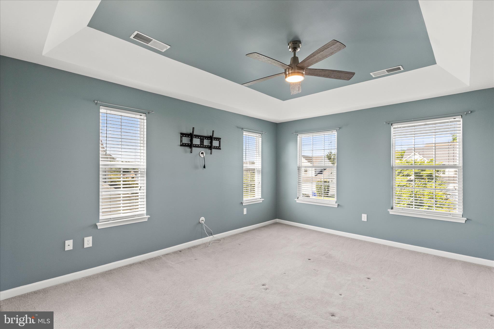 RUSSETT FARMS - Residential