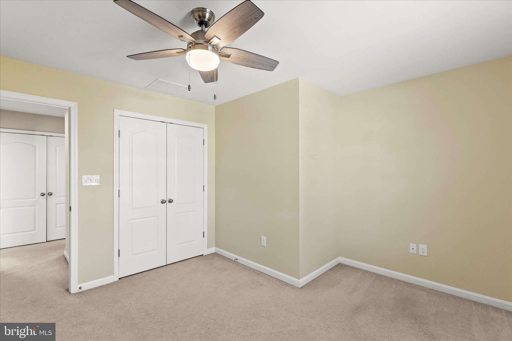 RUSSETT FARMS - Residential