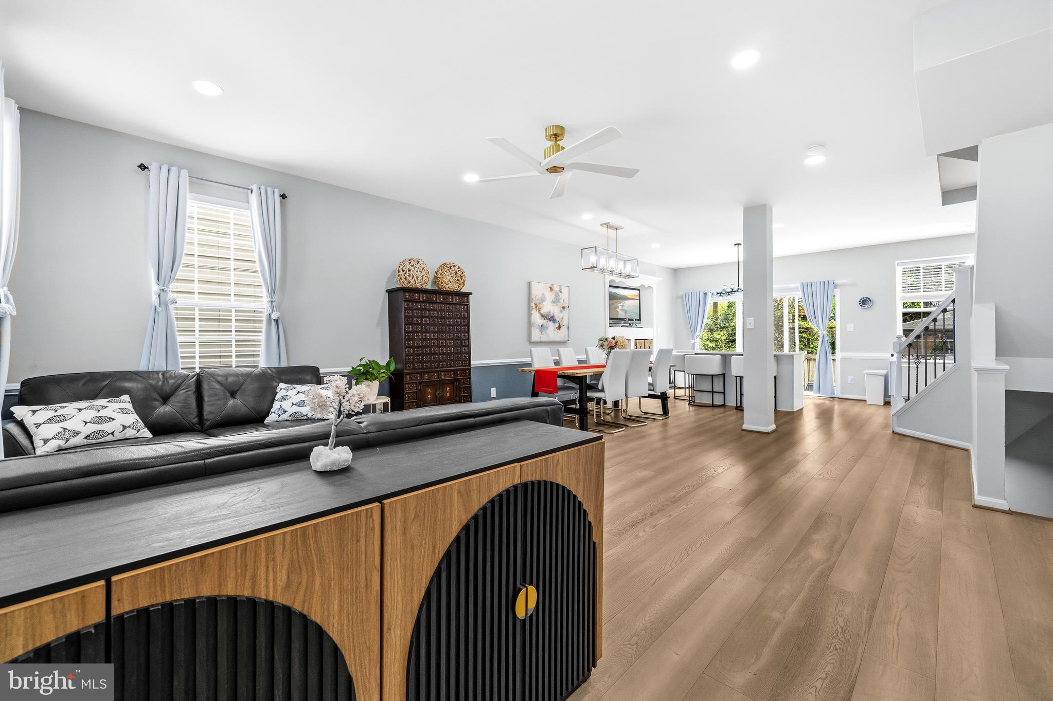 CENTRE RIDGE - Residential