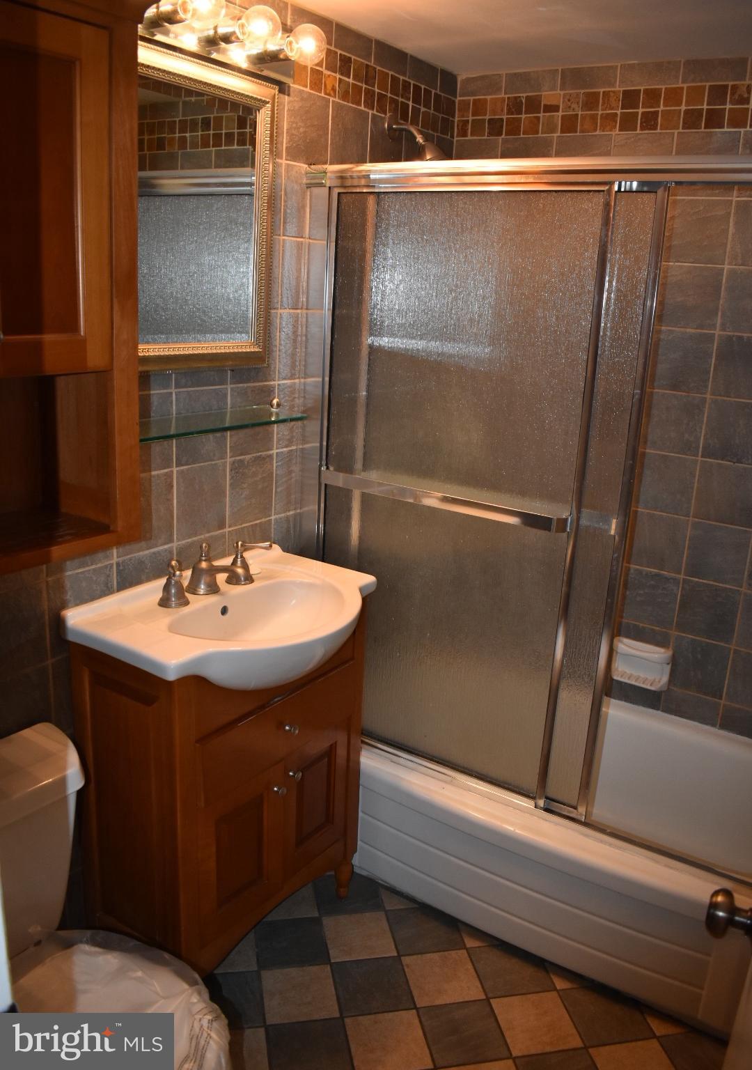 SPRINGLAKE - Residential Lease