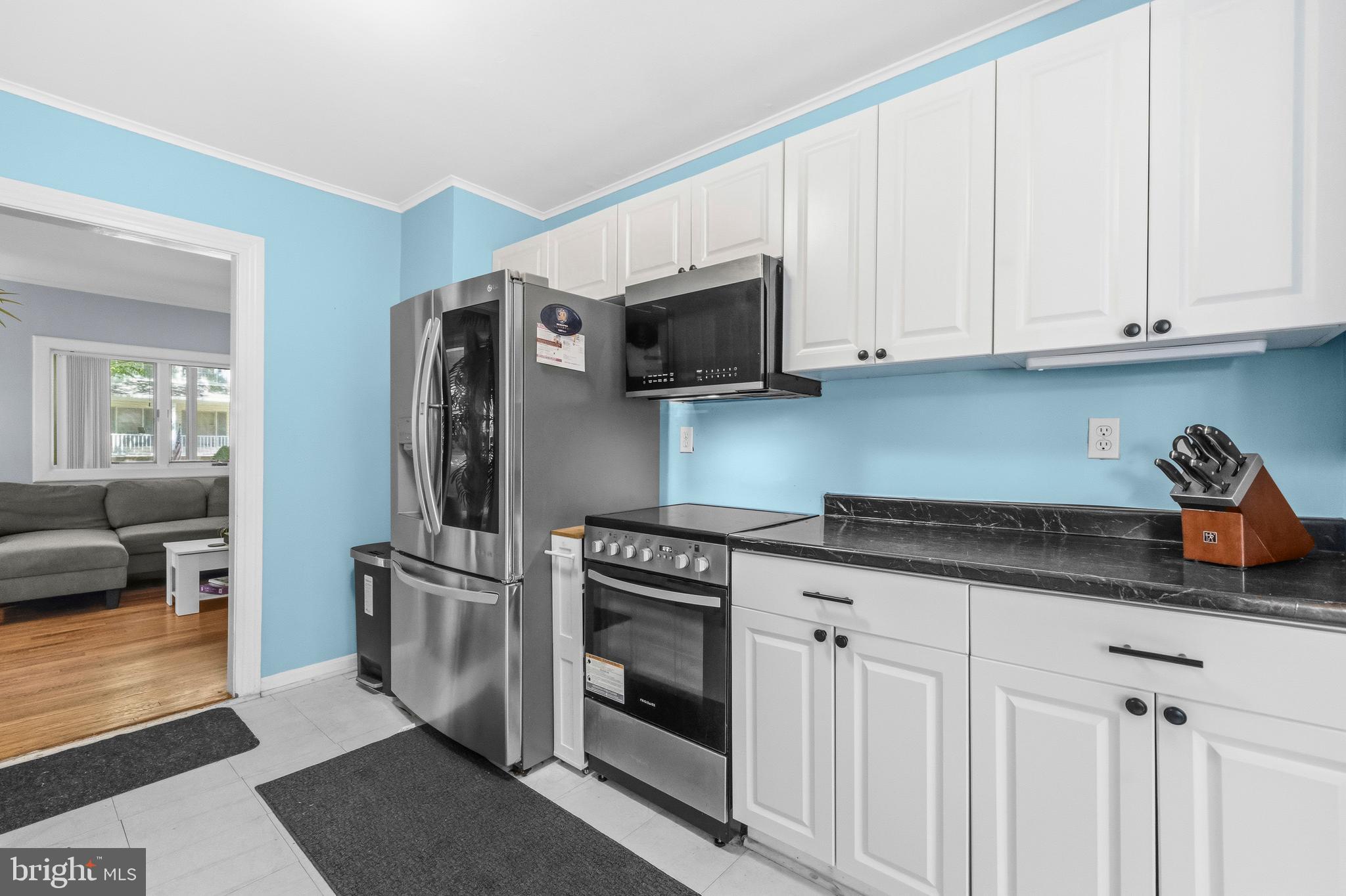 AVALON SHORES - Residential