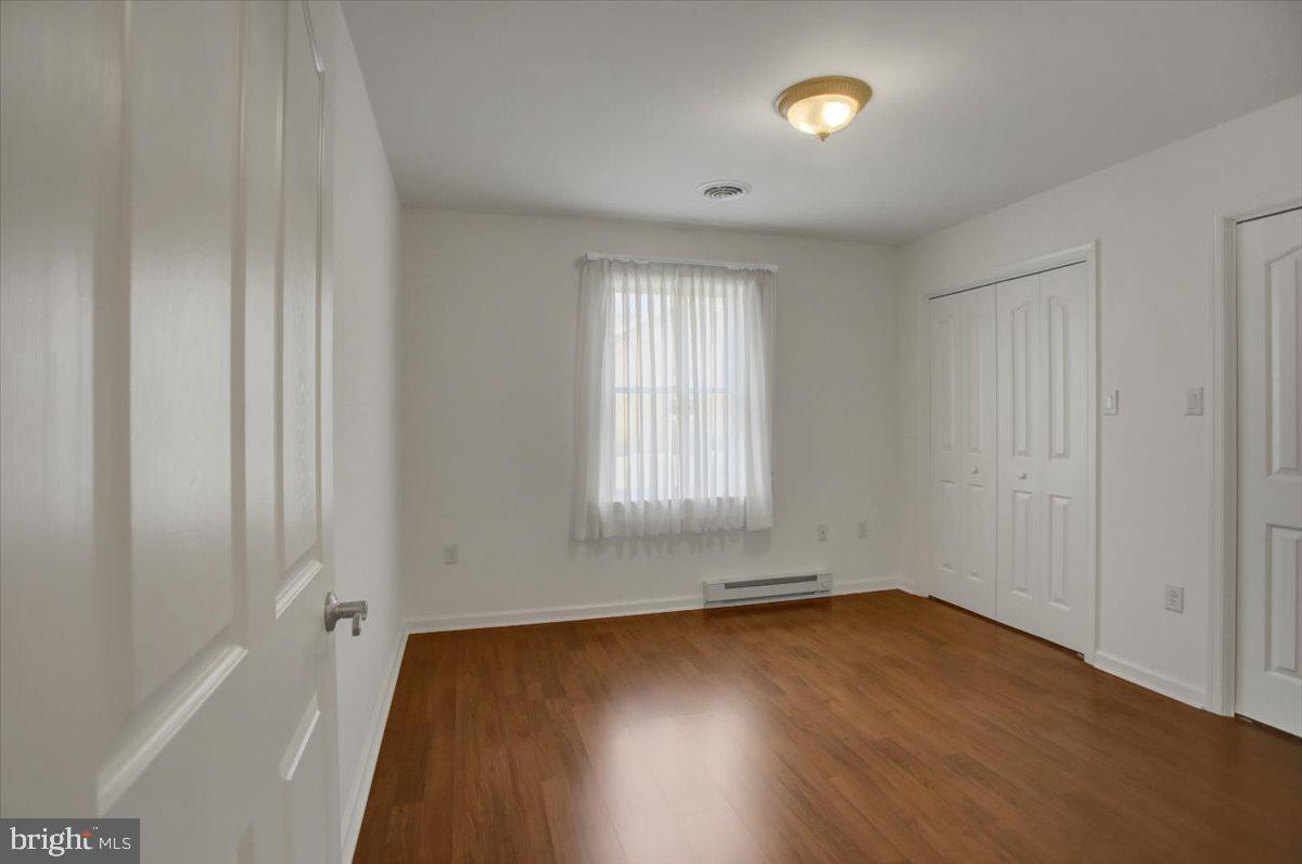 LONG MEADOW - Residential