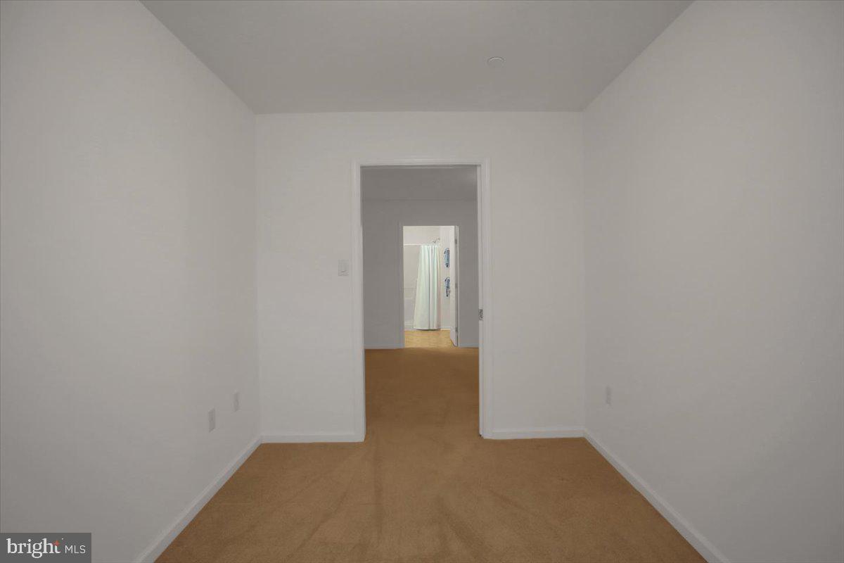 LONG MEADOW - Residential
