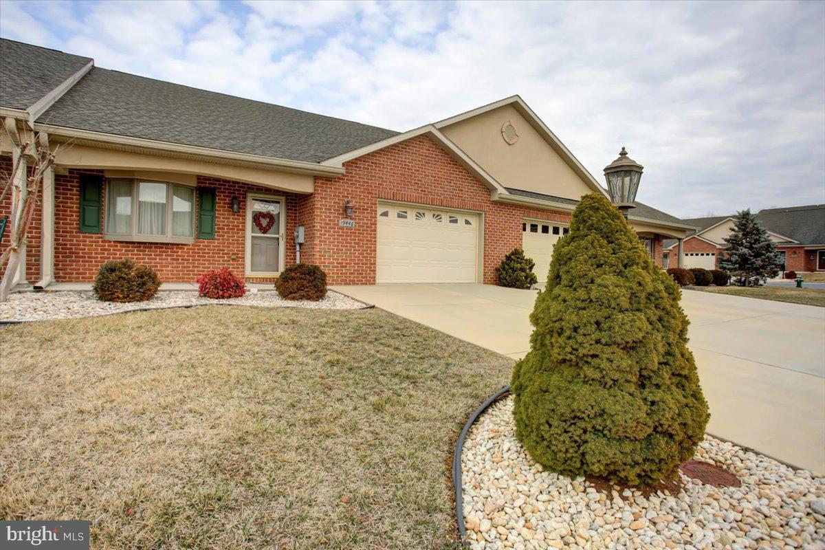 LONG MEADOW - Residential