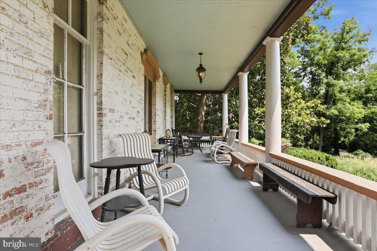 RIVERTON - Residential