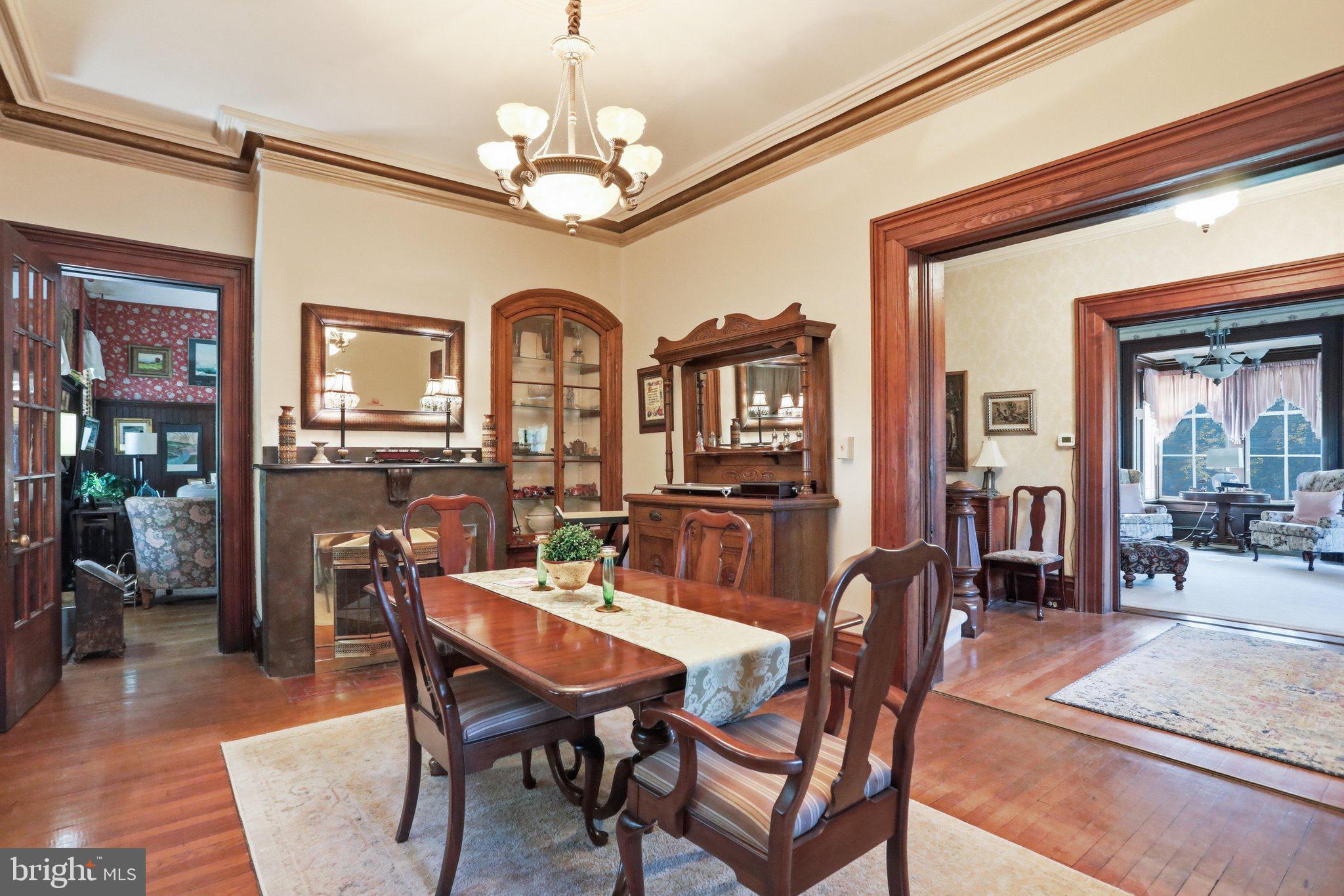 RIVERTON - Residential