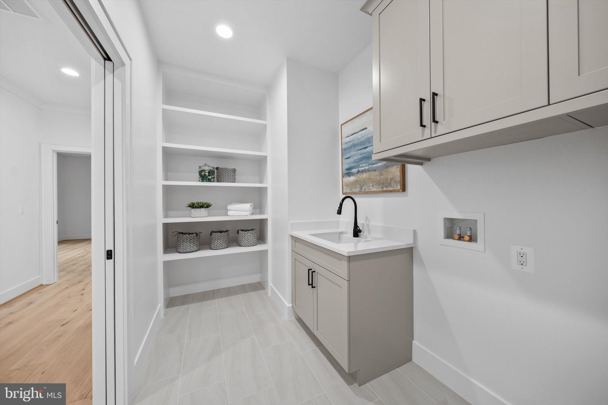 OAKWOOD - Residential
