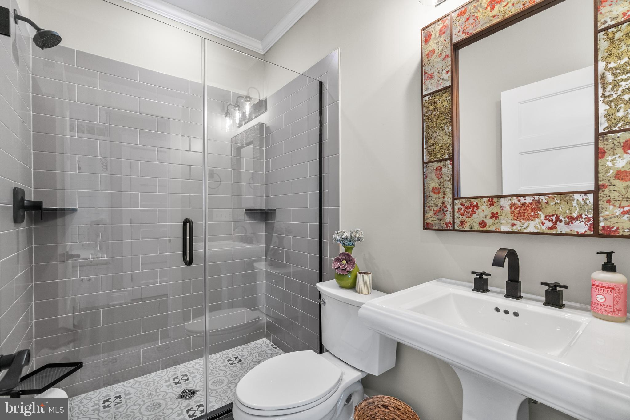 EASTPORT - Residential