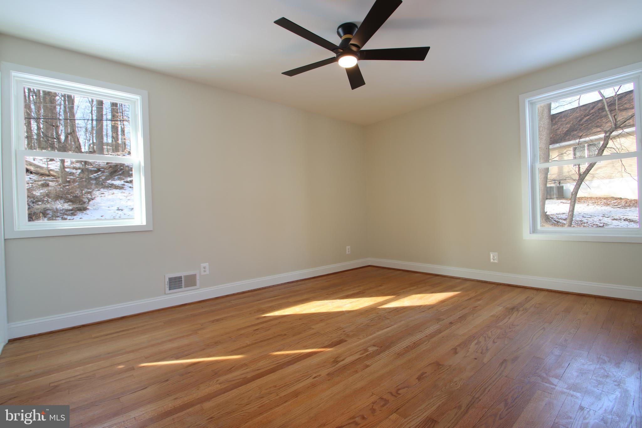 HUNTERS RIDGE - Residential