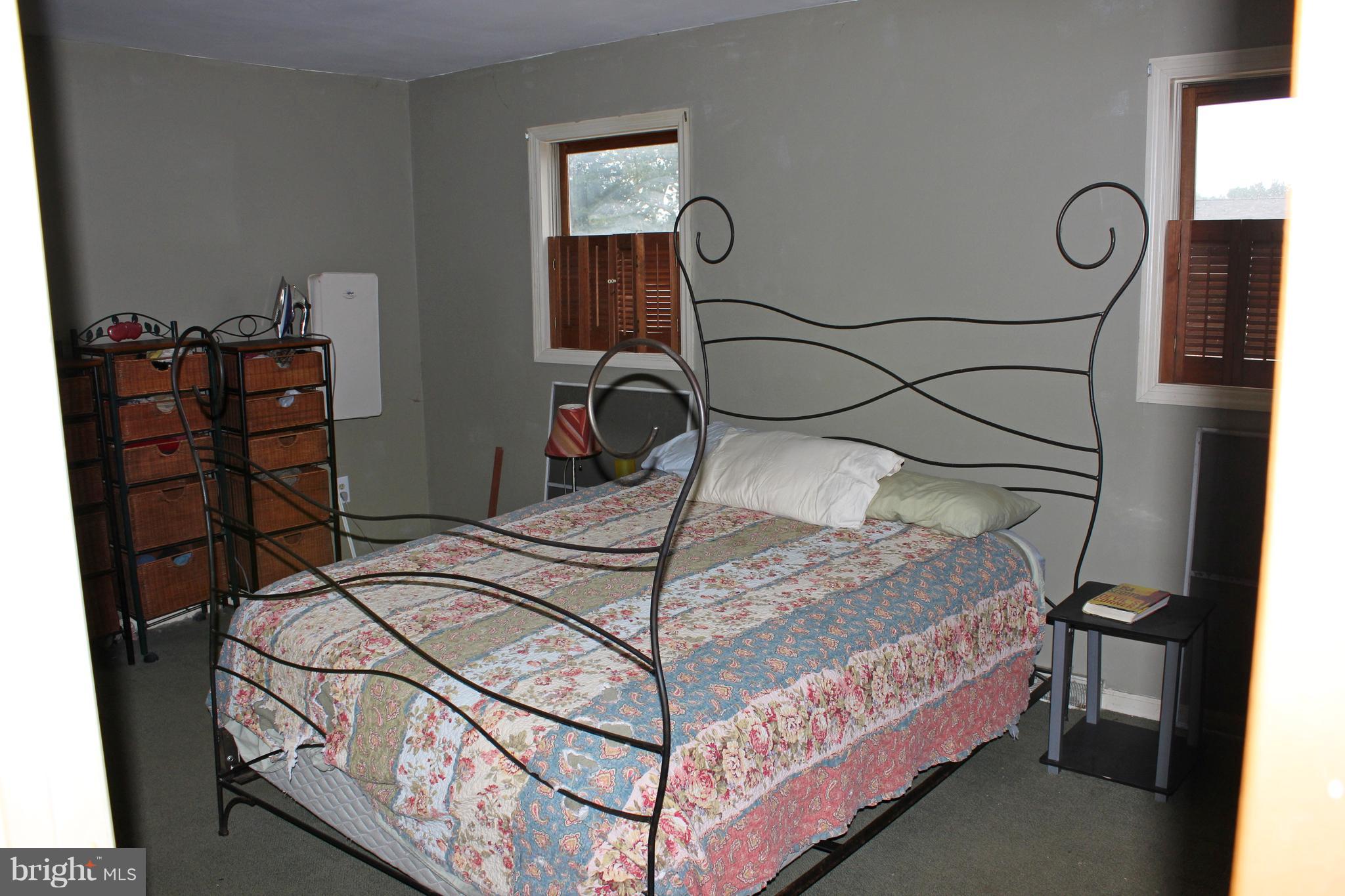 VILLAGE OF RIVERVIEW - Residential