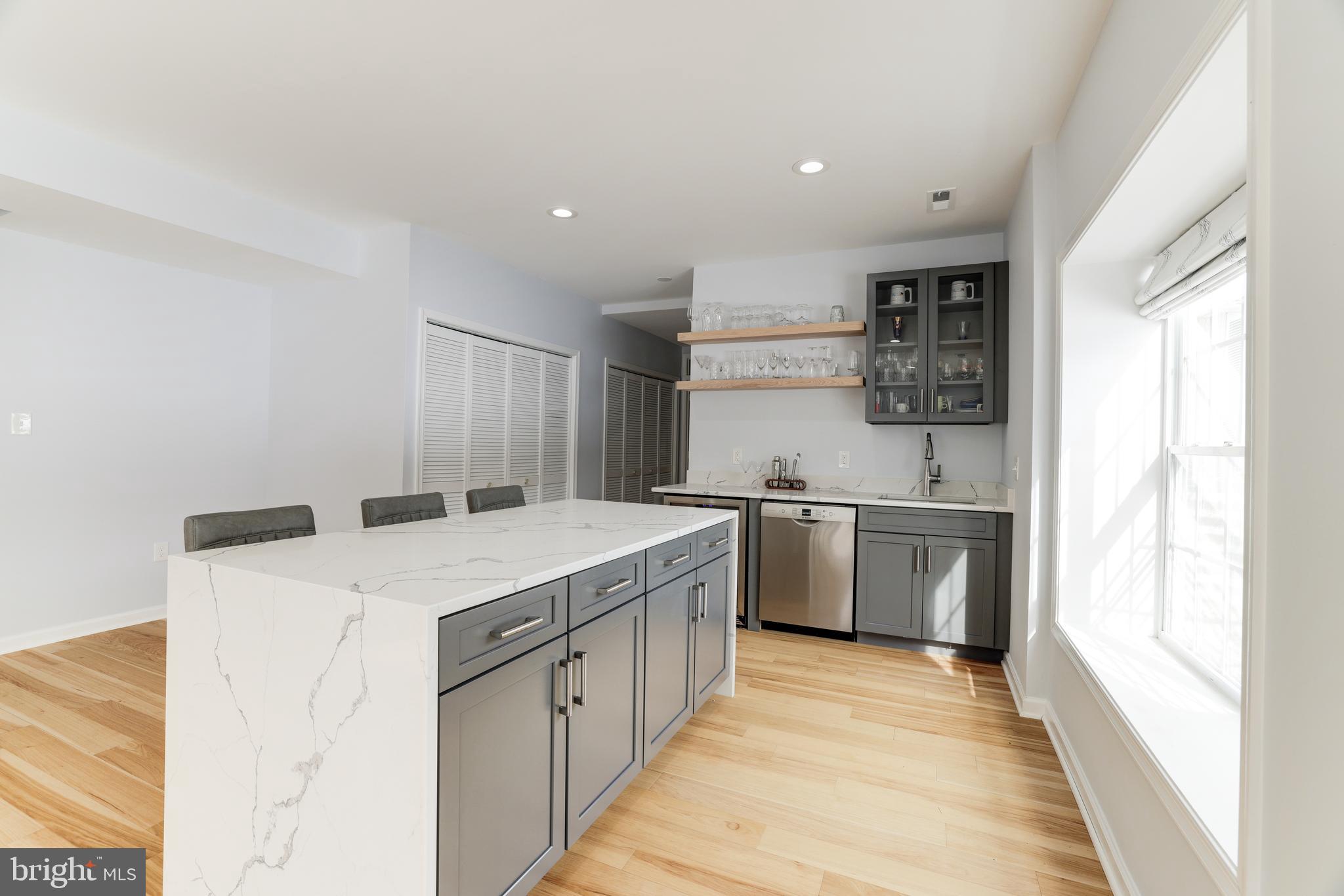 OAK KNOLL FARMS - Residential