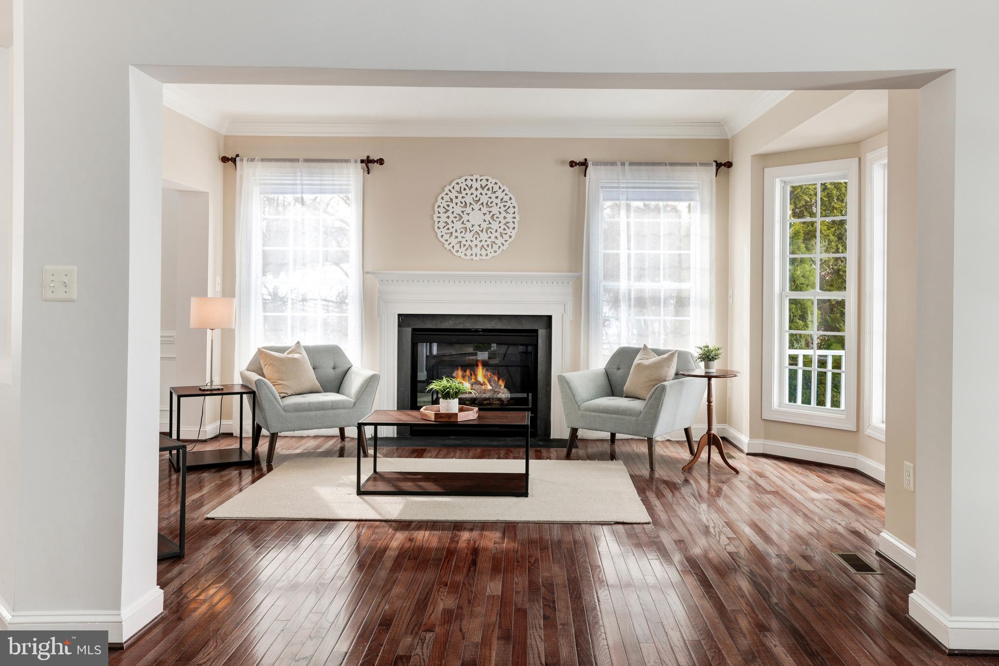OAK KNOLL FARMS - Residential