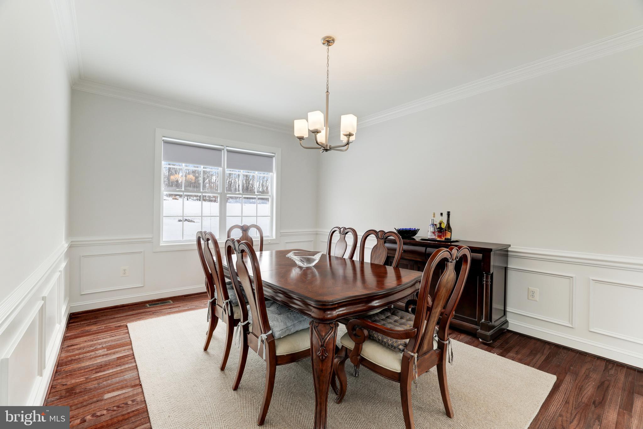 OAK KNOLL FARMS - Residential