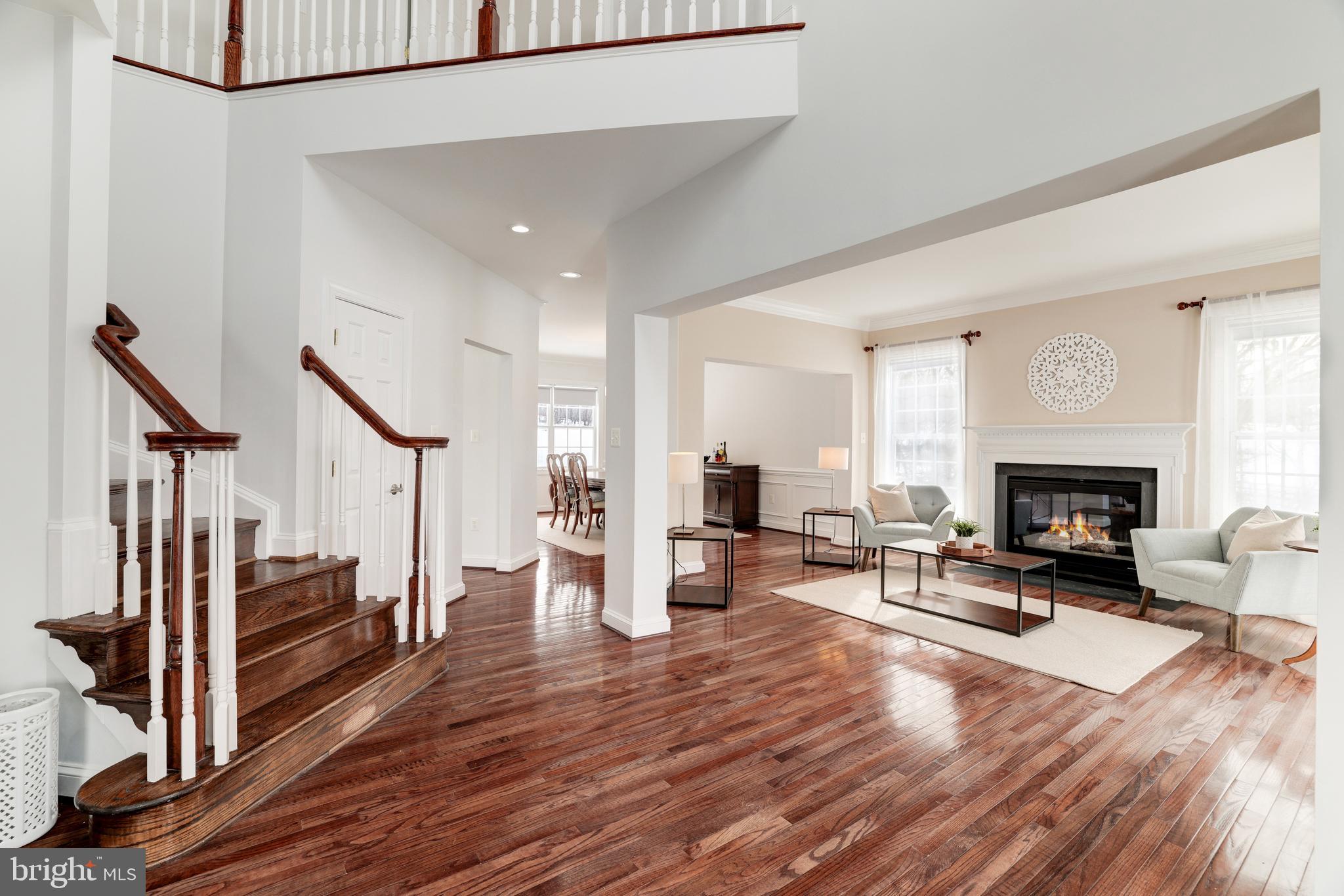 OAK KNOLL FARMS - Residential