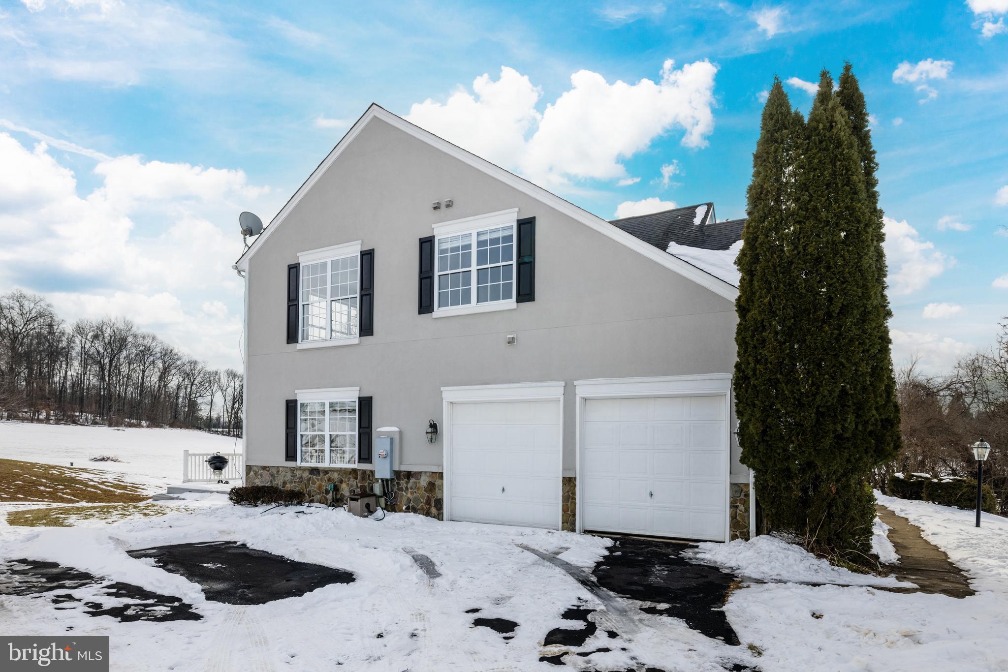 OAK KNOLL FARMS - Residential