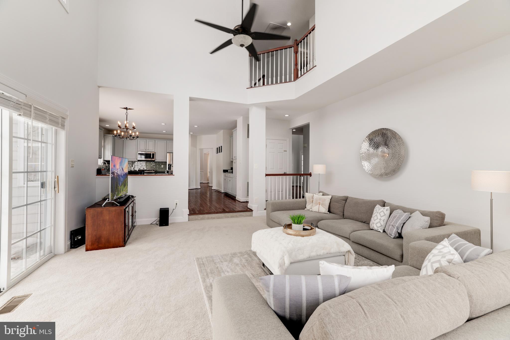 OAK KNOLL FARMS - Residential