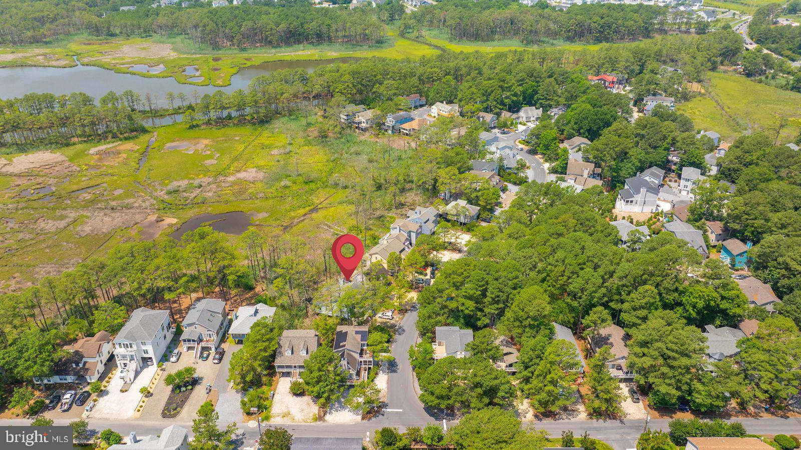 CAT HILL - Residential