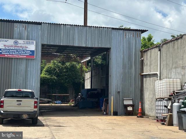 HUNTING PARK - Commercial Sale
