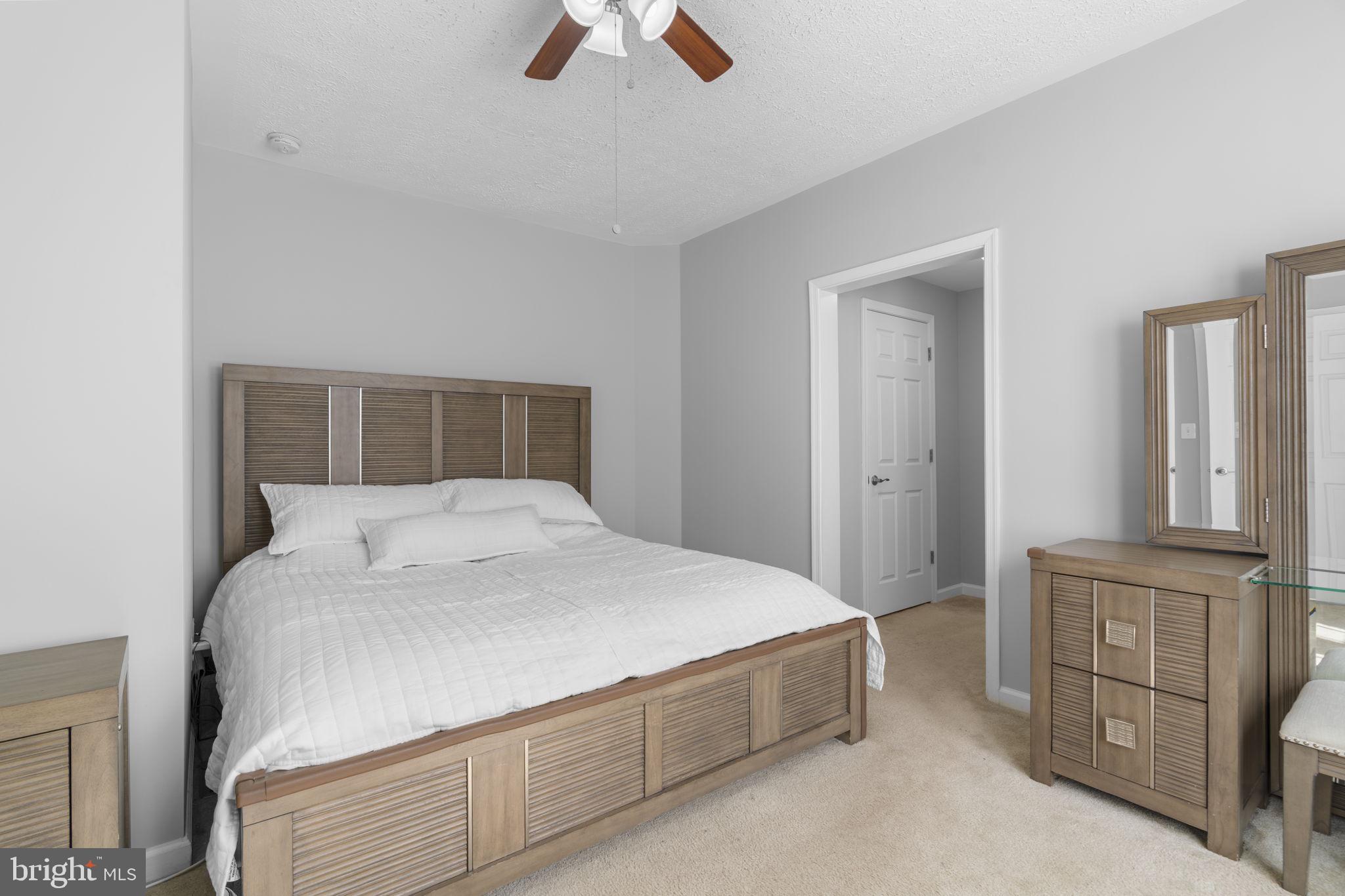 ROSEMONT - Residential