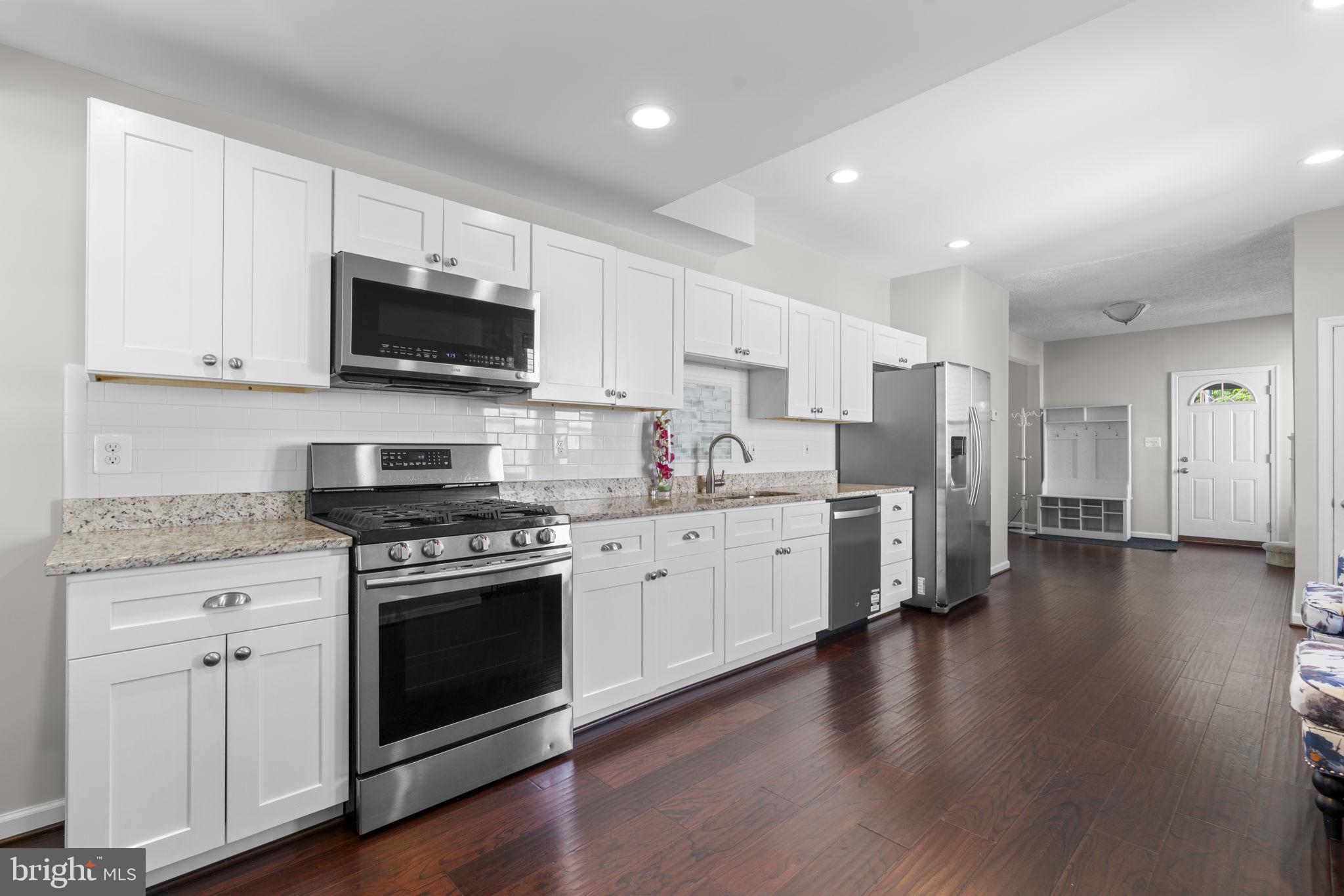 ROSEMONT - Residential