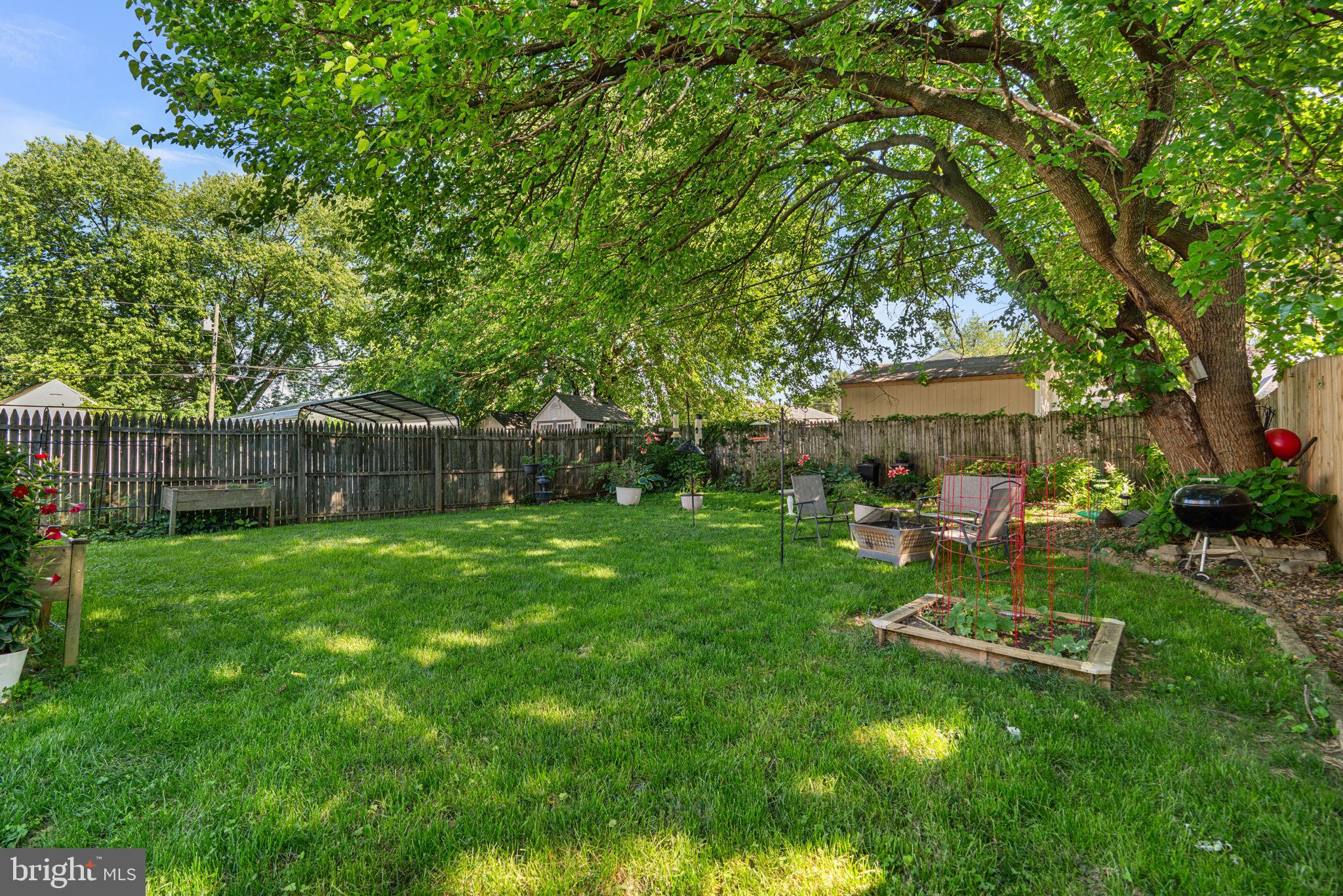 ROSEMONT - Residential