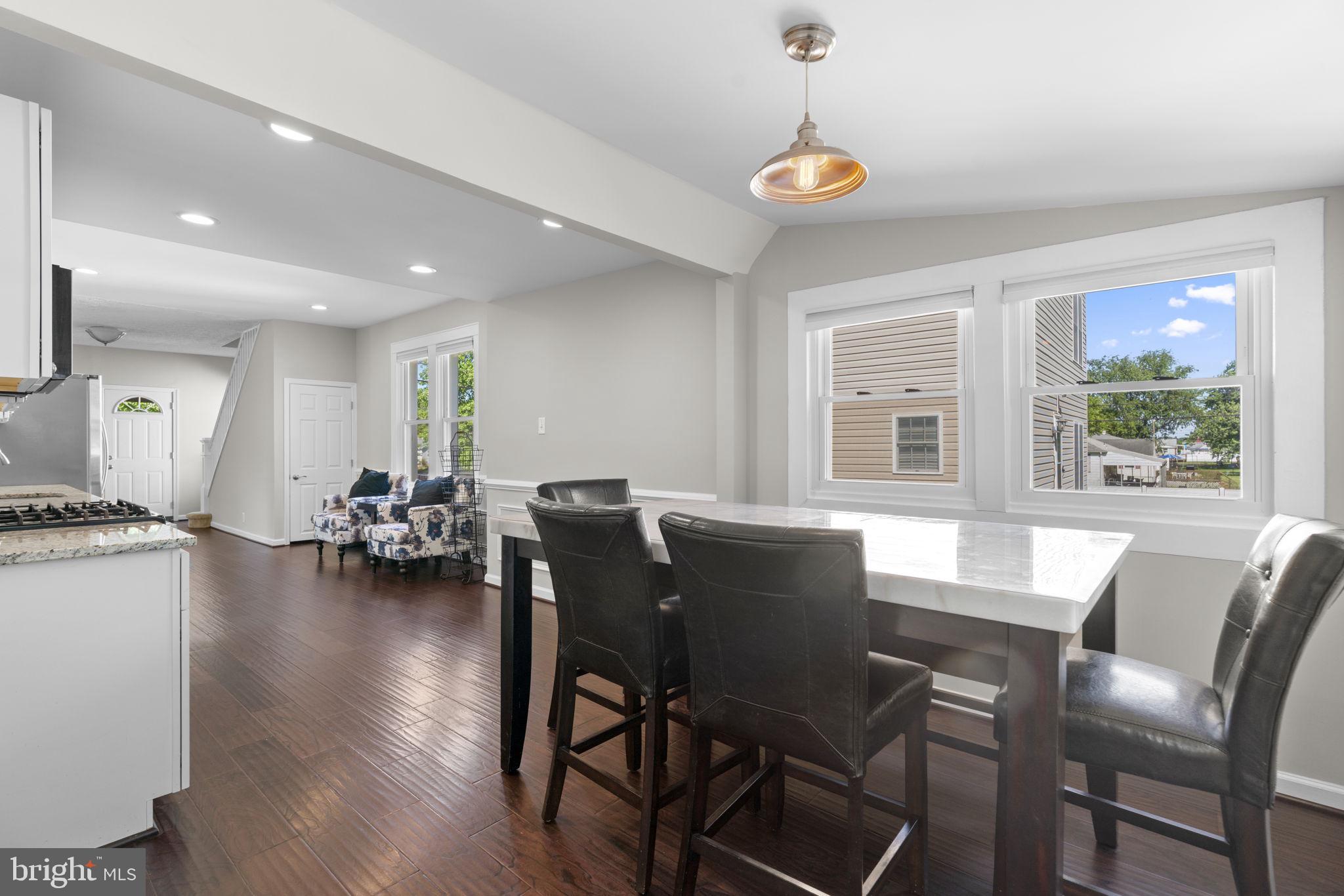 ROSEMONT - Residential