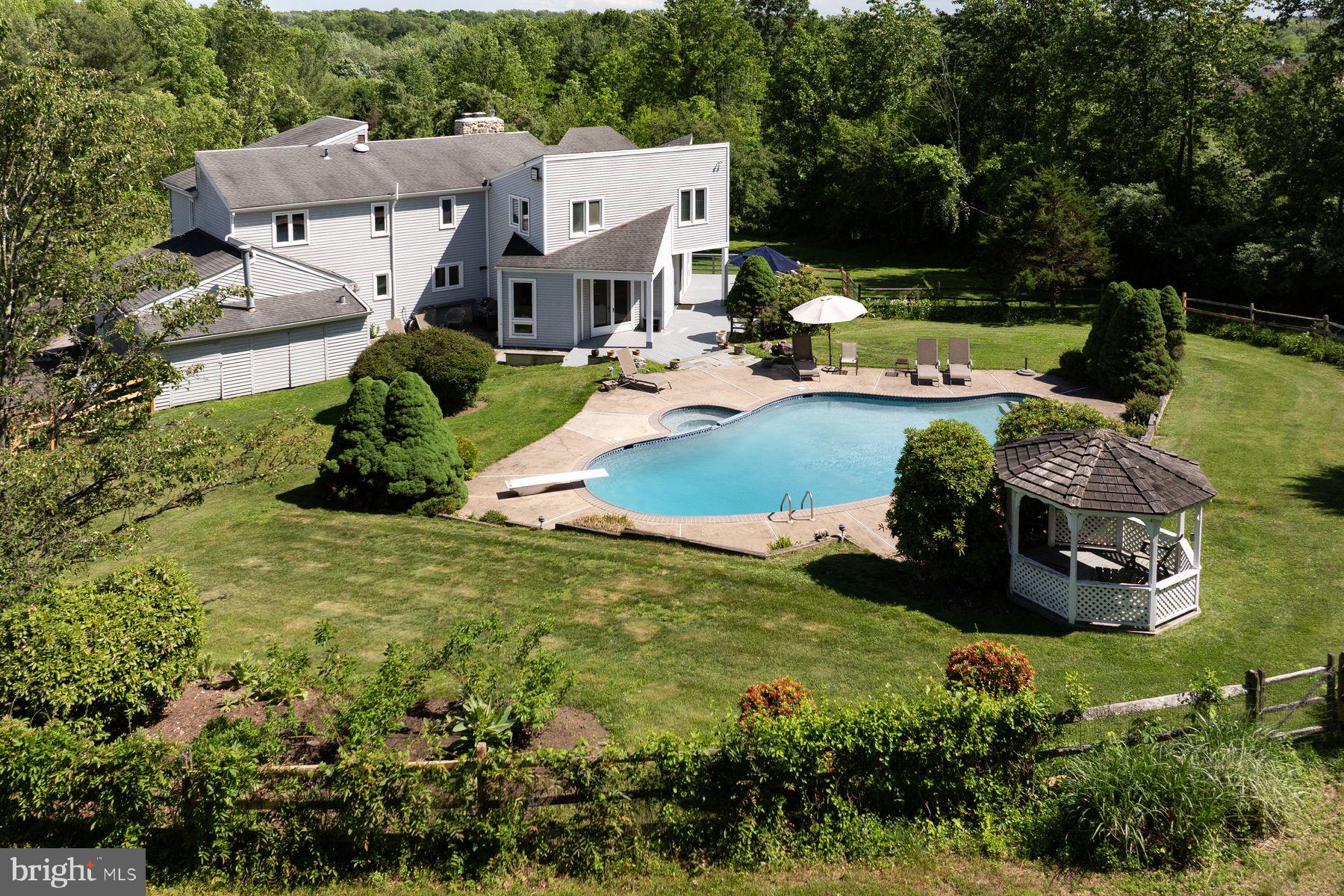BUCKINGHAM - Residential