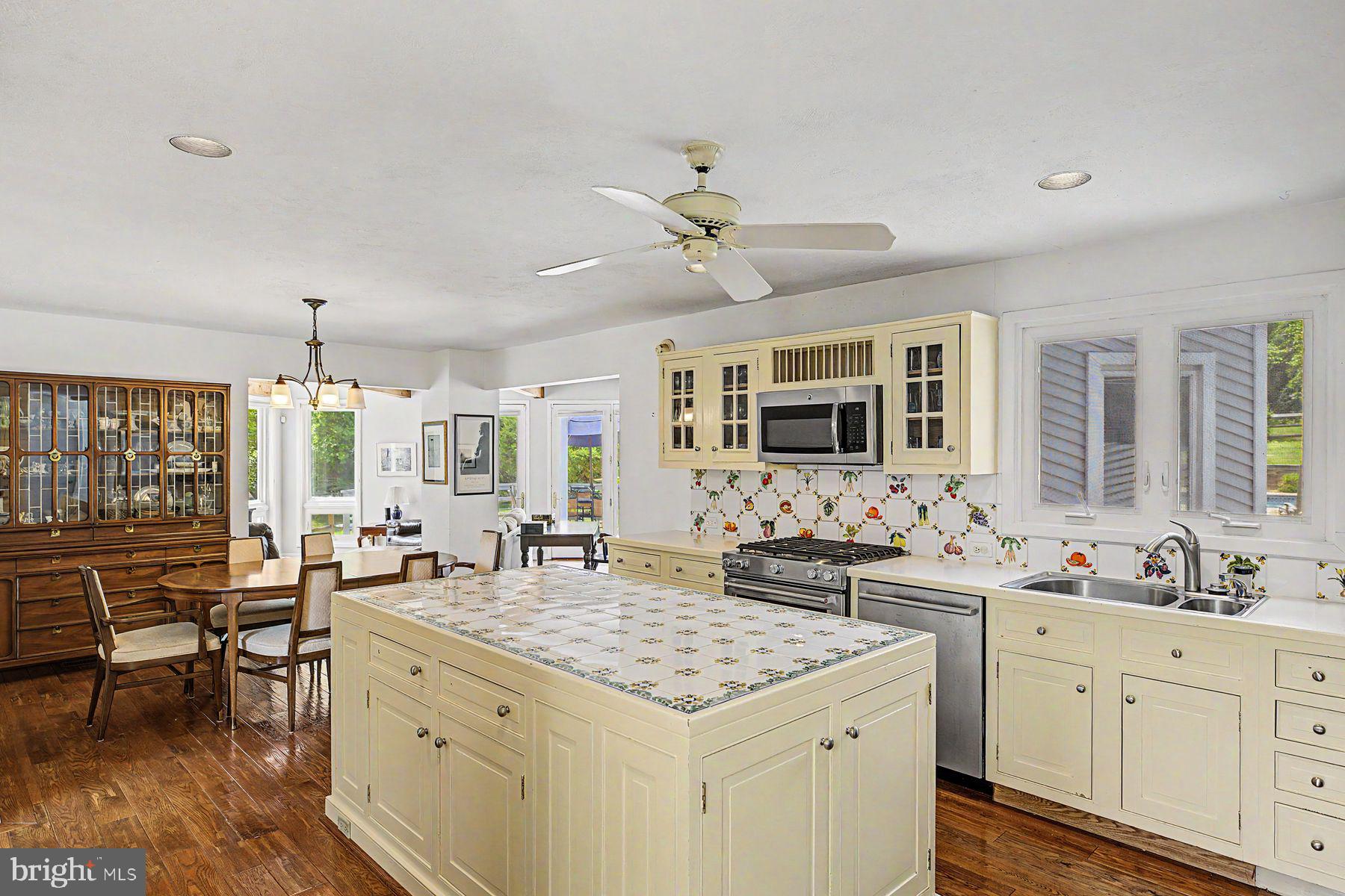 BUCKINGHAM - Residential