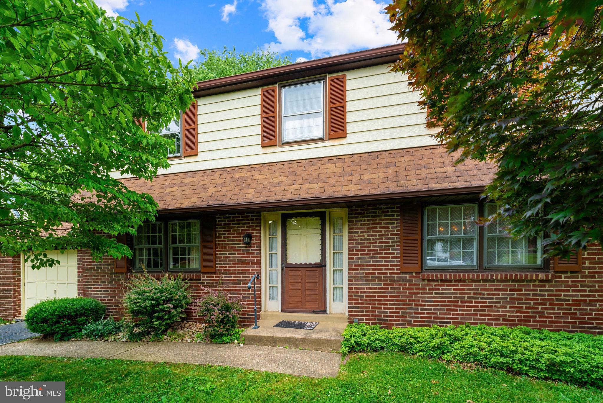 FEASTERVILLE - Residential